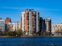 Калининский район, Просвещения проспект, дом 53 к.1. многоквартирный дом
