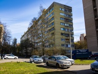 Калининский район, Просвещения проспект, дом 70 к.1. многоквартирный дом
