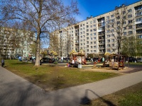 Калининский район, Просвещения проспект, дом 70 к.2. многоквартирный дом