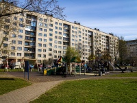 Калининский район, Просвещения проспект, дом 70 к.2. многоквартирный дом