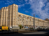 соседний дом: пр-кт. Просвещения, дом 72. многоквартирный дом