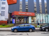 Калининский район, торгово-развлекательный комплекс "Прометей", Просвещения проспект, дом 80 к.1 СТР 1