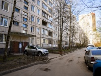 Калининский район, Луначарского проспект, дом 82 к.1. многоквартирный дом