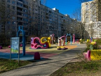 Калининский район, Луначарского проспект, дом 82 к.1. многоквартирный дом