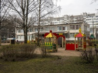 隔壁房屋: . , 房屋 11 к.2. 幼儿园 №38 Калининского района