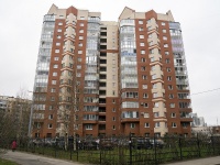 Kalininsky district,  , 房屋 14. 公寓楼