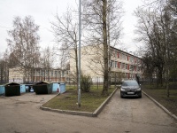 neighbour house: . , house 15. school of art Средняя общеобразовательная школа №96 Калининского района