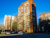 Калининский район, улица Черкасова, дом 16. многоквартирный дом