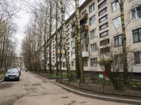 Kalininsky district,  , house 17. Apartment house