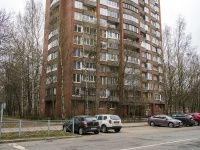 Калининский район, улица Черкасова, дом 25/13. многоквартирный дом