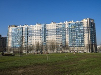 Kalininsky district, Ushinsky st, 房屋 2 к.1. 公寓楼