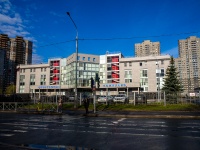 Калининский район, улица Ушинского, дом 10 к.2. спортивный комплекс
