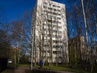Калининский район, улица Ушинского, дом 11. многоквартирный дом