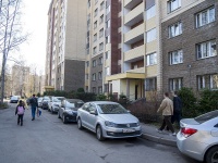 Калининский район, улица Ушинского, дом 15 к.3. многоквартирный дом