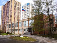 соседний дом: ул. Ушинского, дом 16. колледж Охтинский колледж 