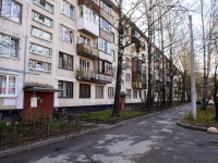 Калининский район, улица Ушинского, дом 20. многоквартирный дом
