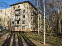 соседний дом: ул. Ушинского, дом 23 к.1. многоквартирный дом