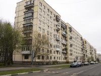 Калининский район, улица Ушинского, дом 31. многоквартирный дом