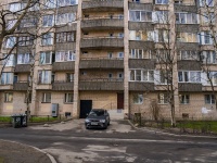 Калининский район, улица Ушинского, дом 37 к.1. многоквартирный дом