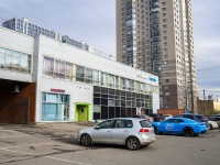 Калининский район, улица Ушинского, дом 12 с.1. многофункциональное здание