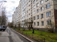 Калининский район, улица Тимуровская, дом 30 к.1. многоквартирный дом