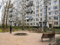 Калининский район, улица Тимуровская, дом 30 к.1. многоквартирный дом