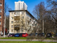 улица Тимуровская, дом 18. многоквартирный дом