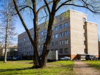 Kalininsky district, 专科学校 Акушерский колледж (ГБПОУ), Uchitelskaya st, 房屋 9 к.3