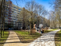 Калининский район, улица Учительская, дом 12 к.1. многоквартирный дом
