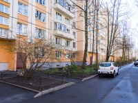 Kalininsky district, Uchitelskaya st, house 19 к.1. Apartment house