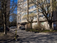 Калининский район, улица Демьяна Бедного, дом 8 к.1. многоквартирный дом