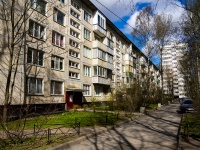 Калининский район, улица Демьяна Бедного, дом 25. многоквартирный дом