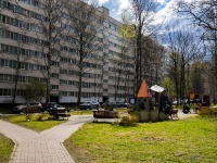 Калининский район, улица Демьяна Бедного, дом 30 к.1. многоквартирный дом