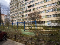 Калининский район, улица Демьяна Бедного, дом 32 к.1. многоквартирный дом