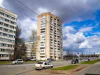 соседний дом: ул. Демьяна Бедного, дом 34. многоквартирный дом