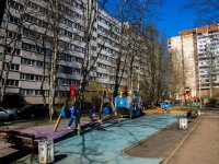 Калининский район, улица Ольги Форш, дом 1/4. многоквартирный дом
