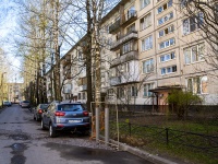 Калининский район, улица Ольги Форш, дом 3. многоквартирный дом