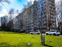 Калининский район, улица Ольги Форш, дом 17 к.1. многоквартирный дом