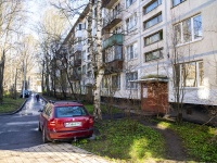 Калининский район, улица Брянцева, дом 2 к.2. многоквартирный дом