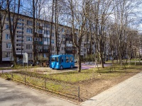 Калининский район, улица Брянцева, дом 8. многоквартирный дом