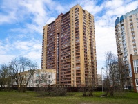 Калининский район, улица Брянцева, дом 15 к.2. многоквартирный дом