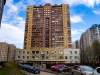 Калининский район, улица Брянцева, дом 15 к.2. многоквартирный дом