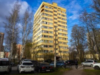 Калининский район, улица Брянцева, дом 16. многоквартирный дом