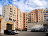 Калининский район, улица Брянцева, дом 18. многоквартирный дом