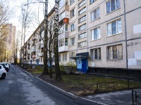 Калининский район, улица Брянцева, дом 26. многоквартирный дом