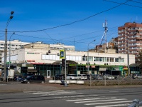 соседний дом: пр-кт. Светлановский, дом 54А. торговый центр