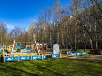 Калининский район, Светлановский проспект, дом 60 к.1. многоквартирный дом