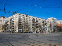 Калининский район, Светлановский проспект, дом 66. многоквартирный дом