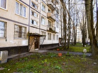 Калининский район, Светлановский проспект, дом 76 к.1. многоквартирный дом