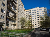 Kalininsky district, , 房屋 107. 公寓楼
